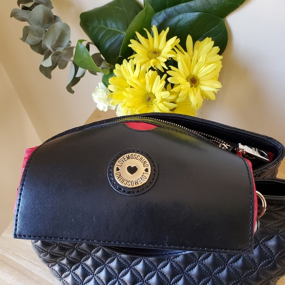 Authentic Love Moschino Purse - Picture 8 of 16